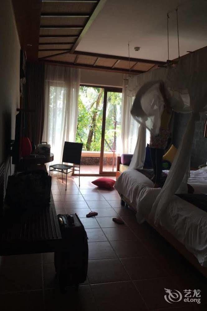 Hainan Bulongsai Resort Hotel Baoting Екстериор снимка